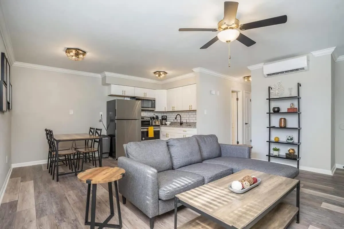 Apartment Ov Mosaic Shark Suite North Camellia Acres